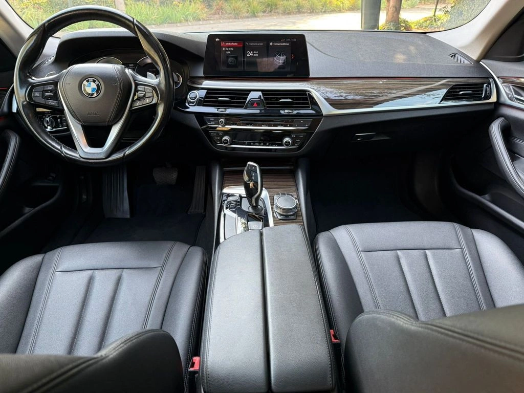 BMW 530 2.0 Executive At año 2017