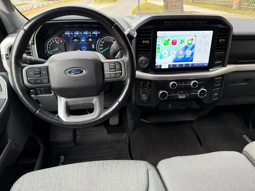 Ford F-150 5.0 Xlt Cc Dob. Cab. 4x4 At año 2023