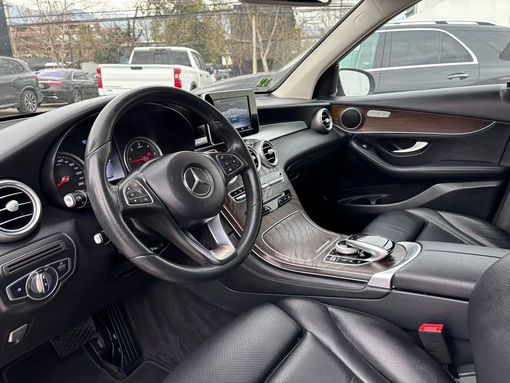 Mercedes-Benz Glc 220 D 2.1 año 2018
