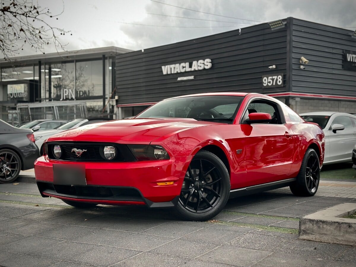 Ford Mustang Gt año 2010