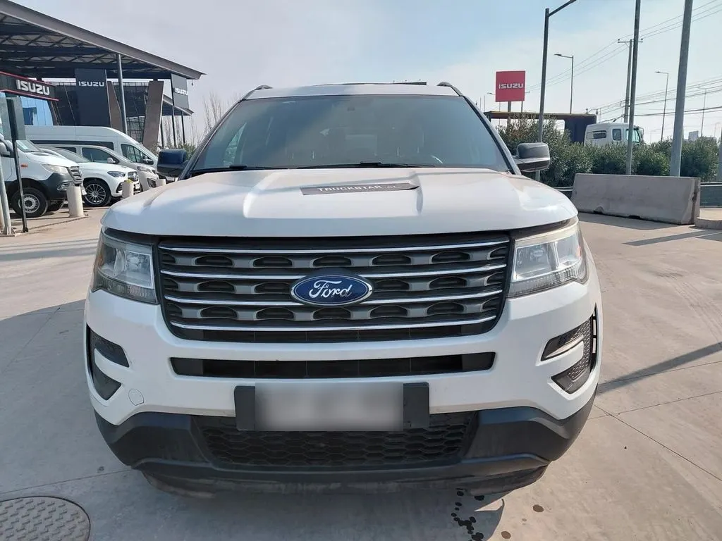 Ford Explorer 2.3 At año 2018