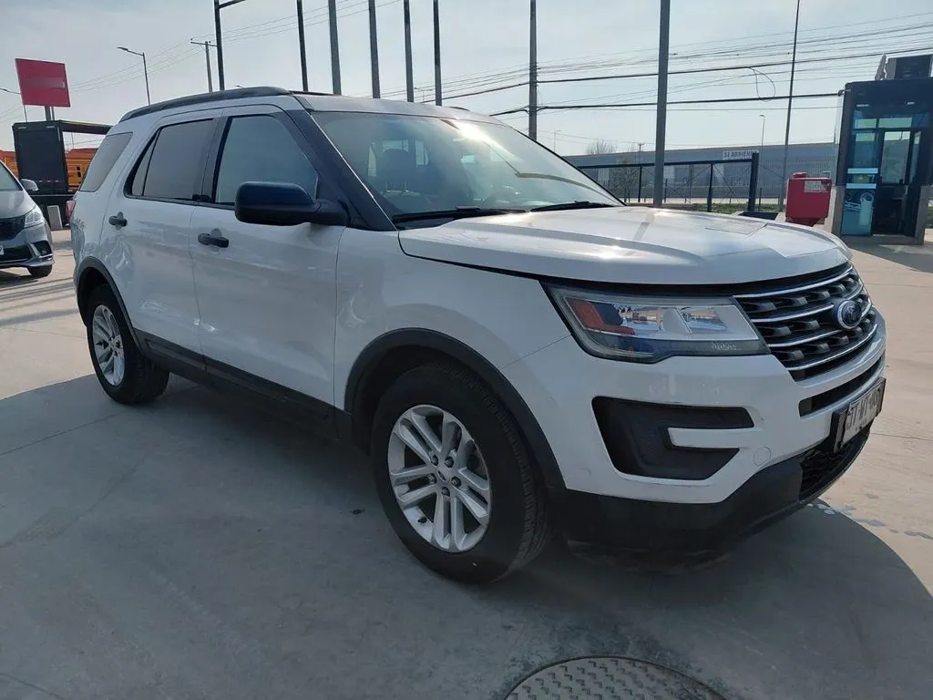Ford Explorer 2.3 At año 2018