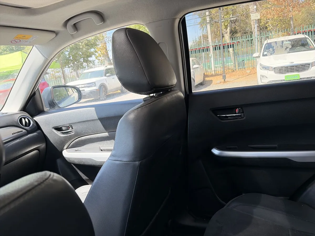 Suzuki Vitara 1.6 Limited 4wd At 5p año 2016