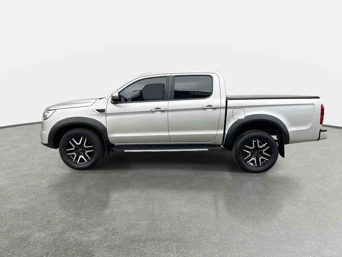 JAC T8 2.0 Advance 4x4 Diesel Mt 4p año 2025