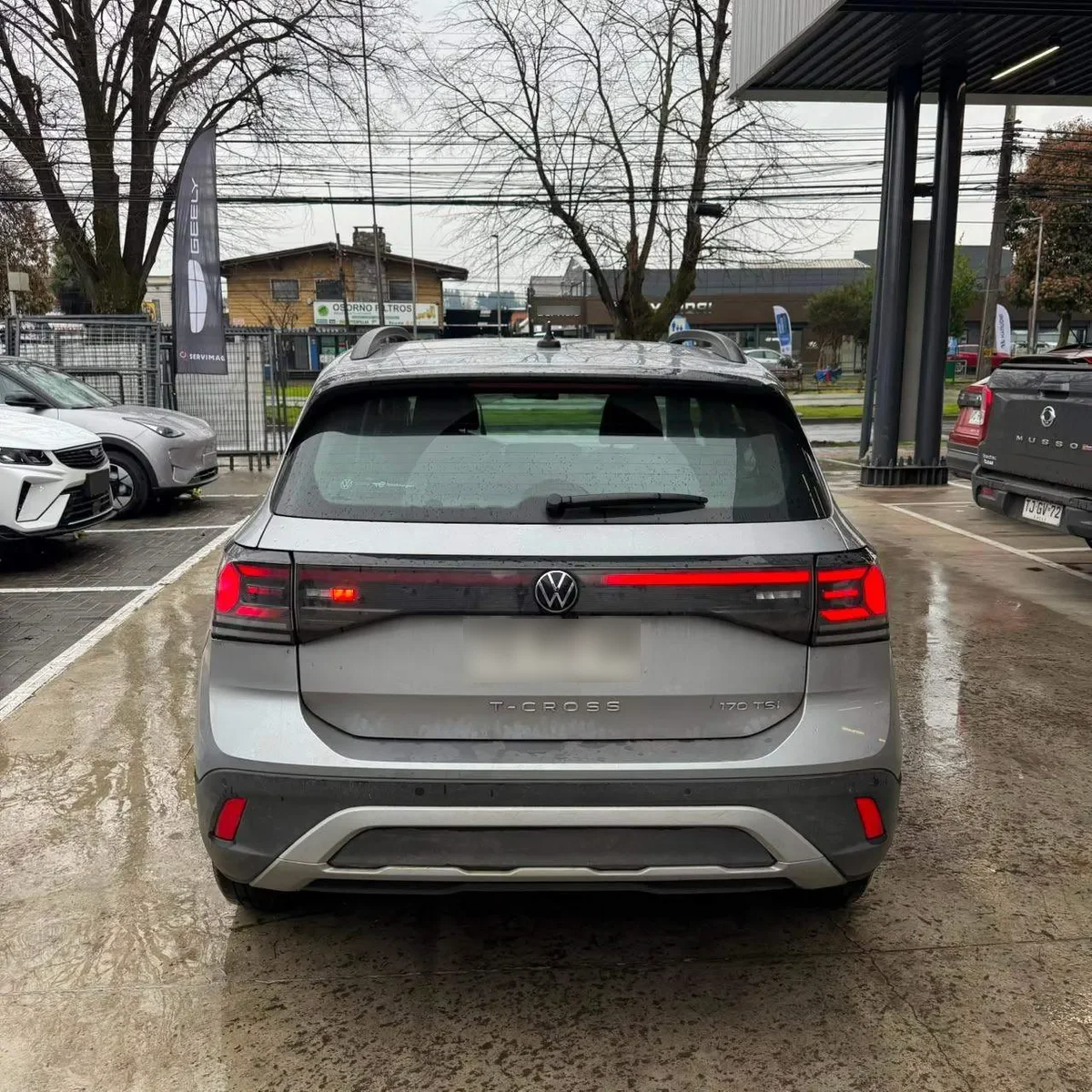 Volkswagen T-Cross 1.0 Tsi Trendline 4x2 5mt 5p año 2025