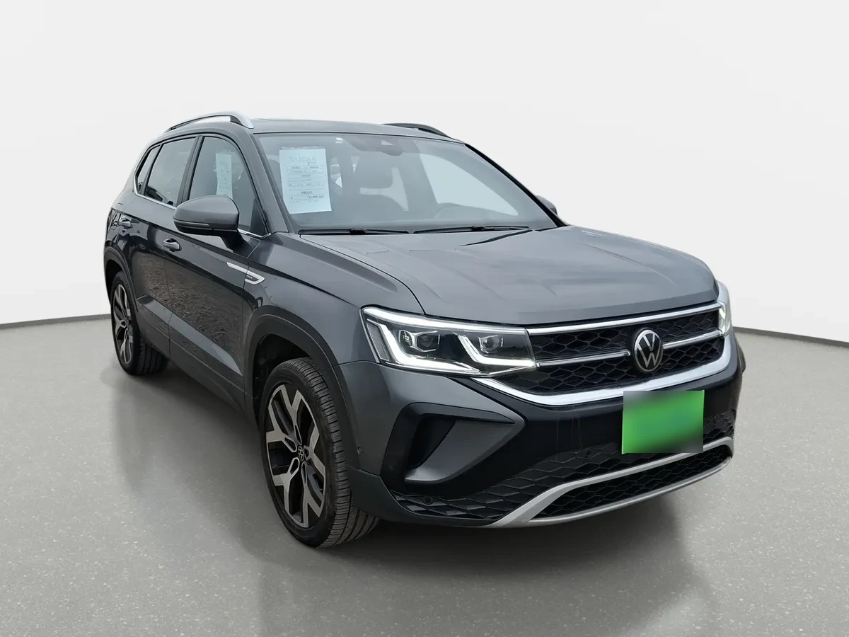 Volkswagen Taos 1.4 Tsi Highline 4x2 At 5p año 2024