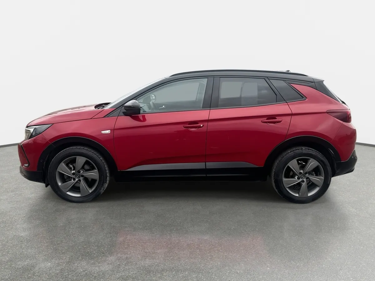 Opel Grandland 1.2t Gs Line 4x2 At 5p año 2024