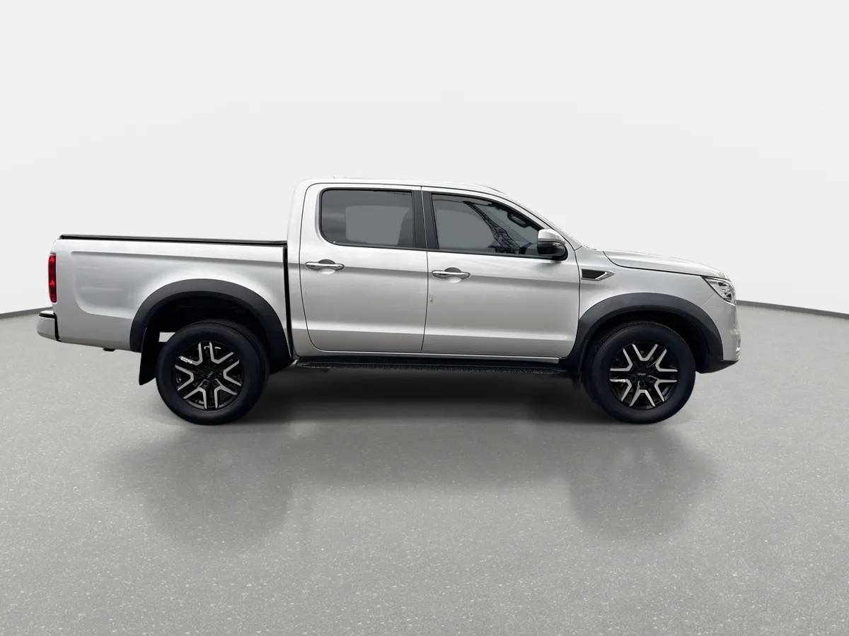 JAC T8 2.0 Advance 4x4 Diesel Mt 4p año 2025