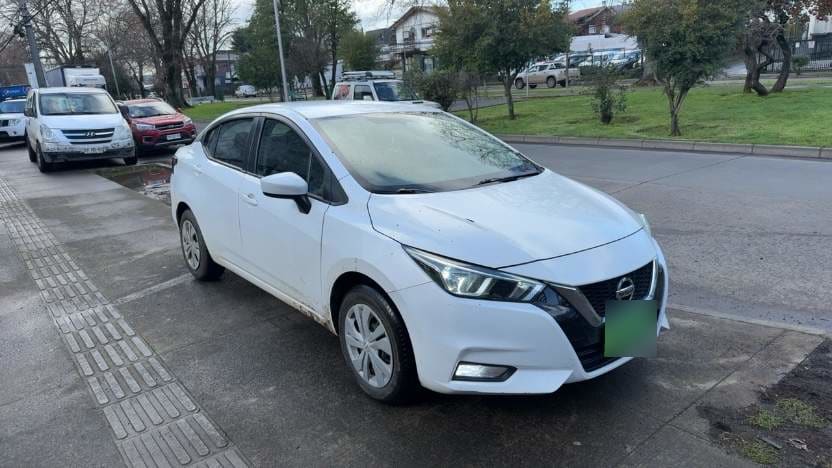 Nissan Versa 1.6 Sense Mt 4p año 2022
