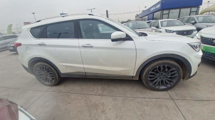 Jetour X70 1.5t Lux 4x2 At 5p año 2024