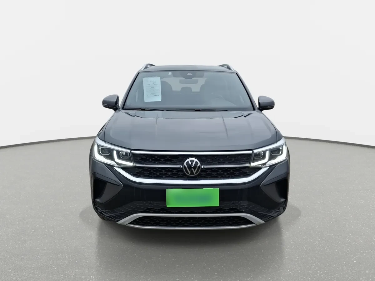 Volkswagen Taos 1.4 Tsi Highline 4x2 At 5p año 2024