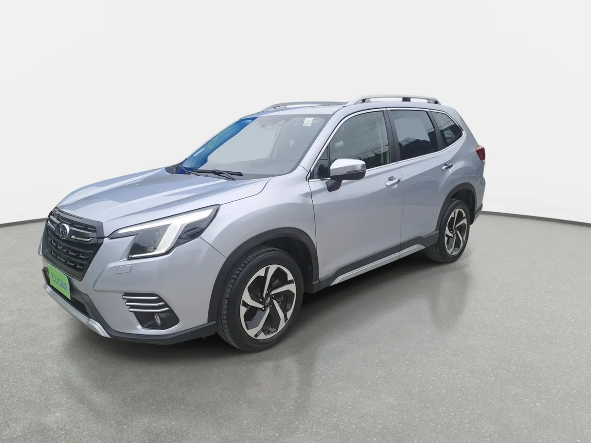 Subaru Forester 2.0i Limited Eyesight Awd At 5p año 2024