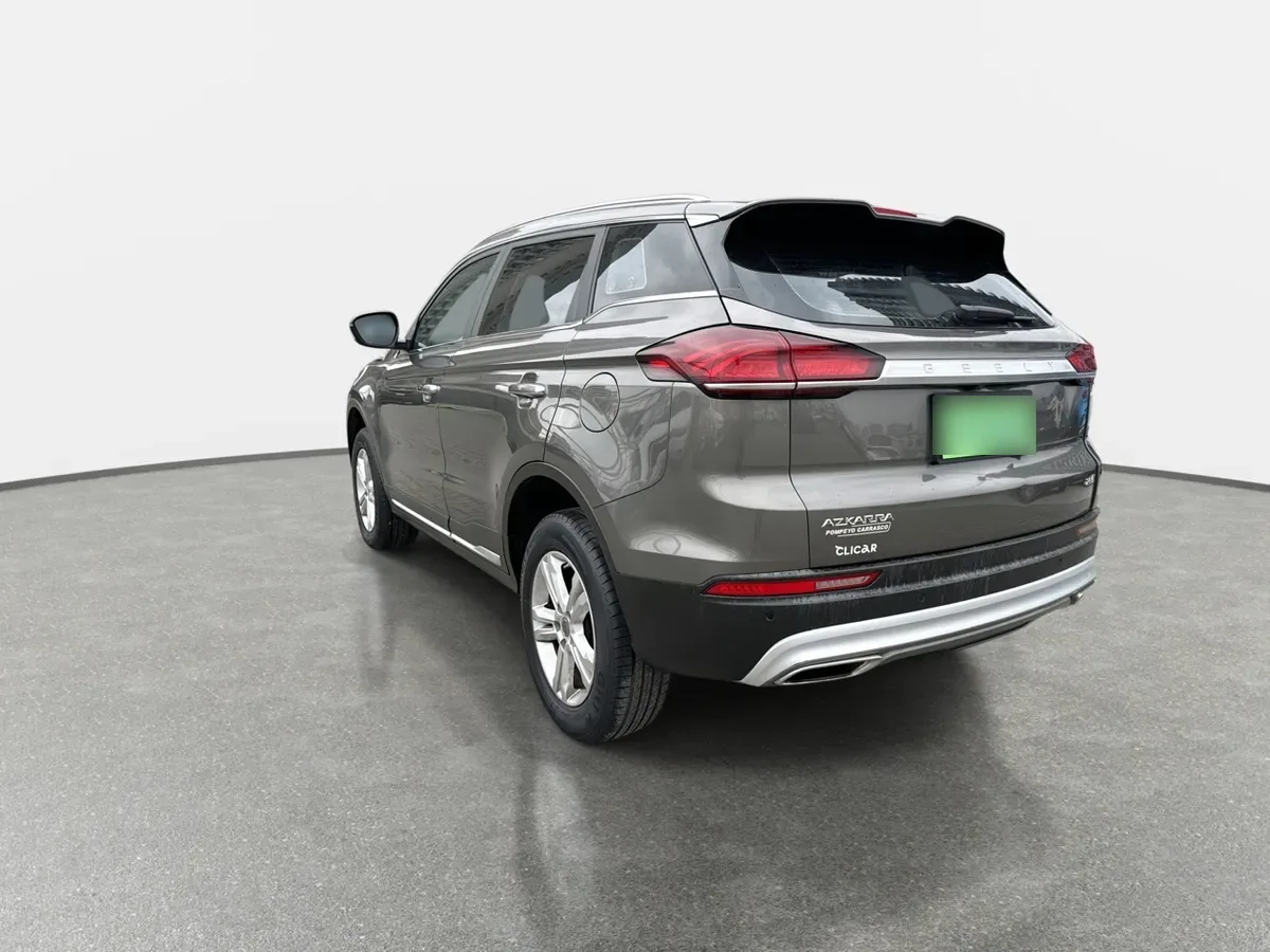 Geely Azkarra 1.5t Comfort 4x2 6at 5p año 2022