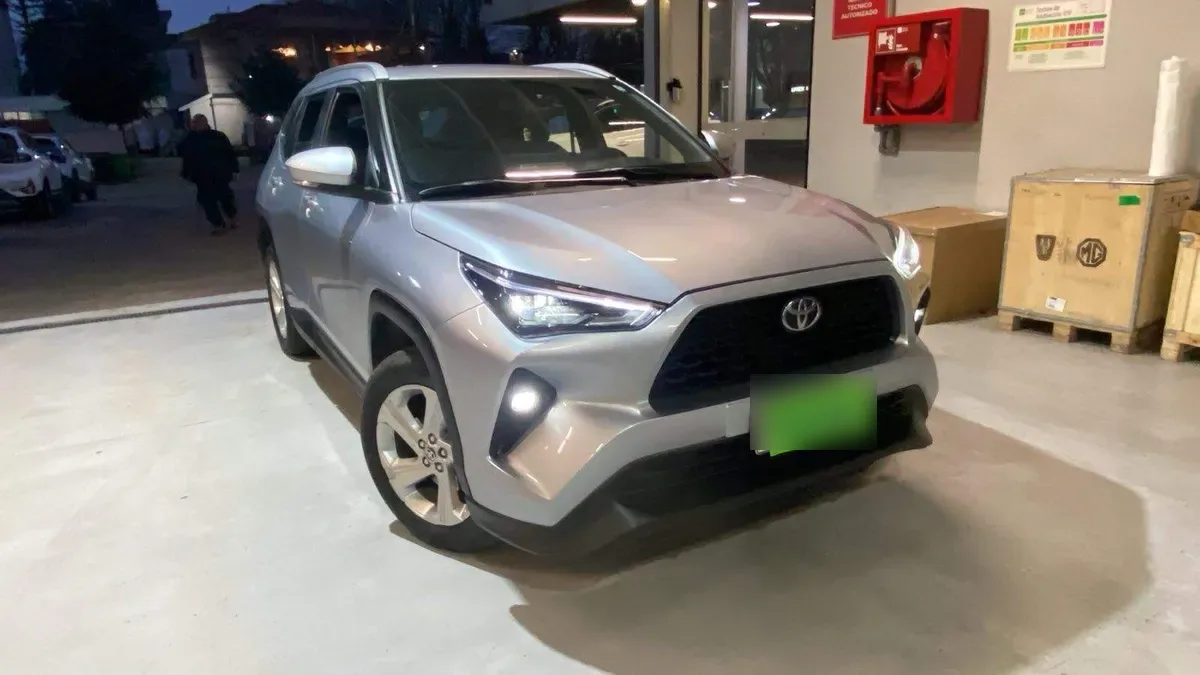 Toyota Yaris Cross 1.5 Xi 4x2 5mt 5p año 2026