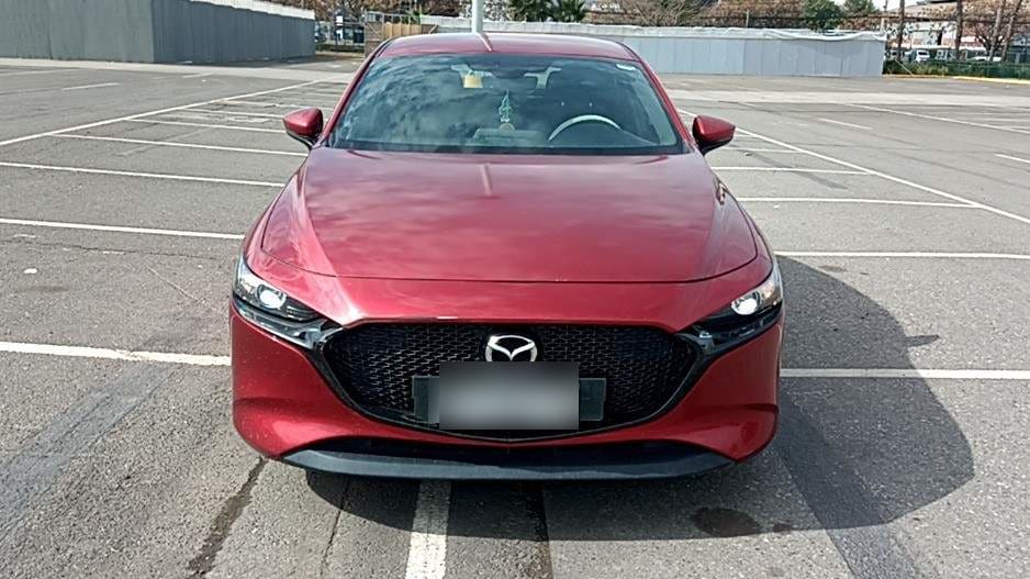 Mazda 3 2.0 V 4x2 Hb 6mt 5p año 2021