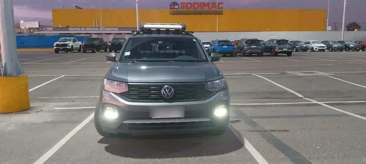 Volkswagen T-Cross 1.0 Tsi Trendline 4x2 Mt5 5p año 2023