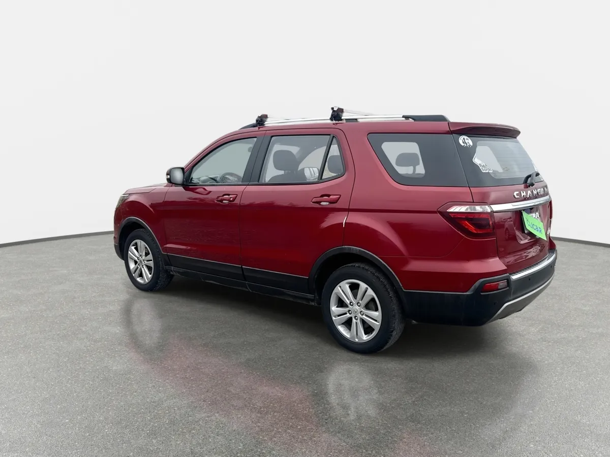 Changan Cx70 1.6 Comfort 4x2 Mt 5p año 2021