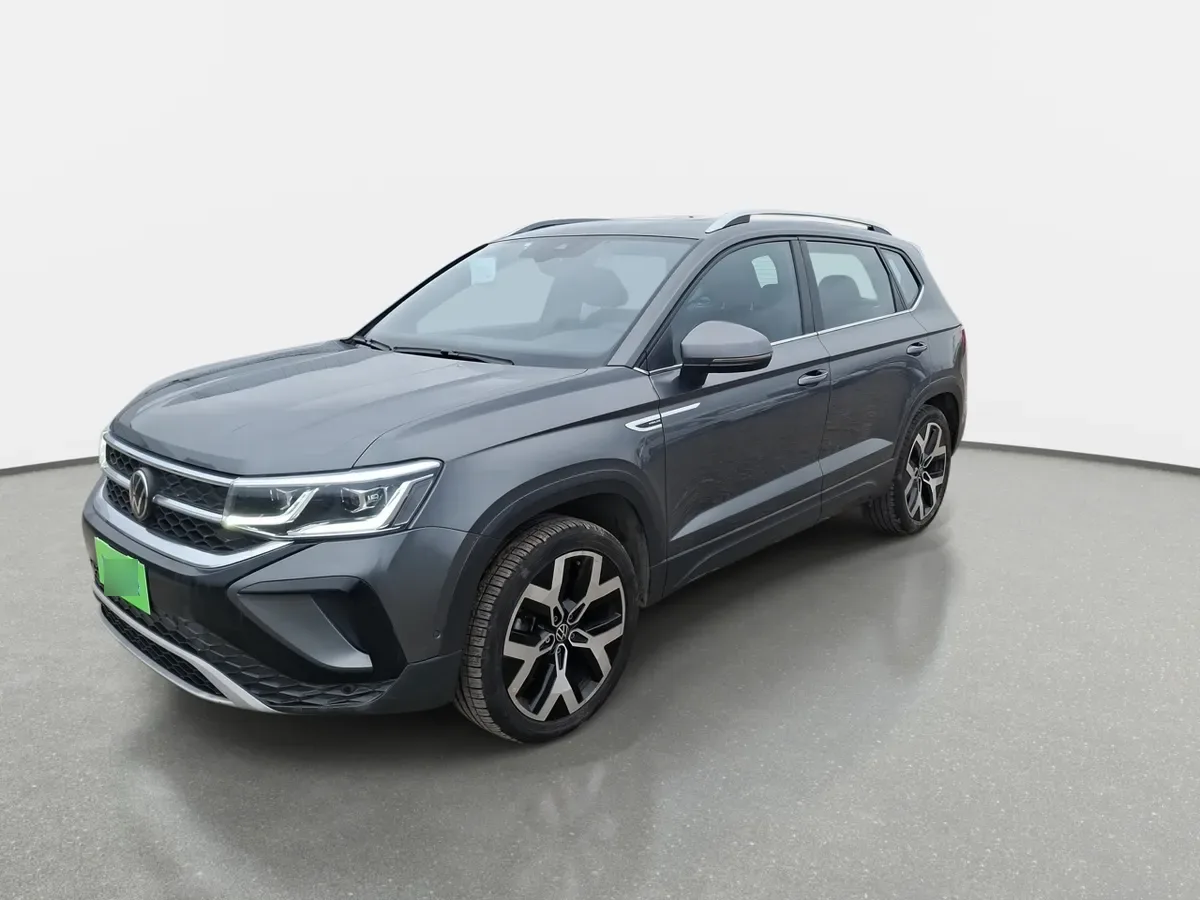 Volkswagen Taos 1.4 Tsi Highline 4x2 At 5p año 2024