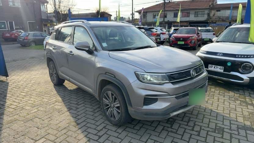Changan Cs35 Plus 1.6 Luxury 4x2 Mt 5p año 2022