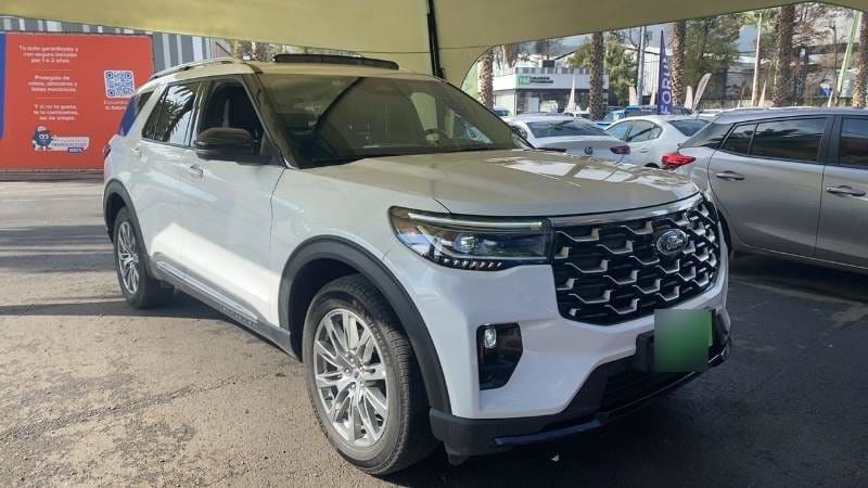 Ford Explorer 2.3 Ecoboost Platinum 4wd At 5p año 2025