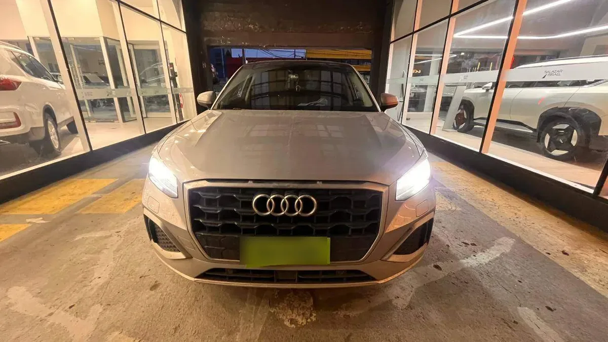 Audi Q2 1.4 35 Tfsi Sport 4x2 At 5p año 2024