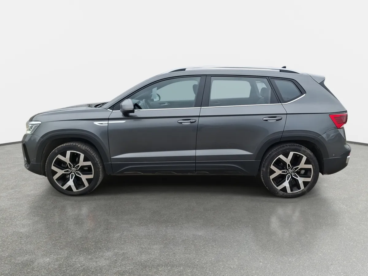 Volkswagen Taos 1.4 Tsi Highline 4x2 At 5p año 2024