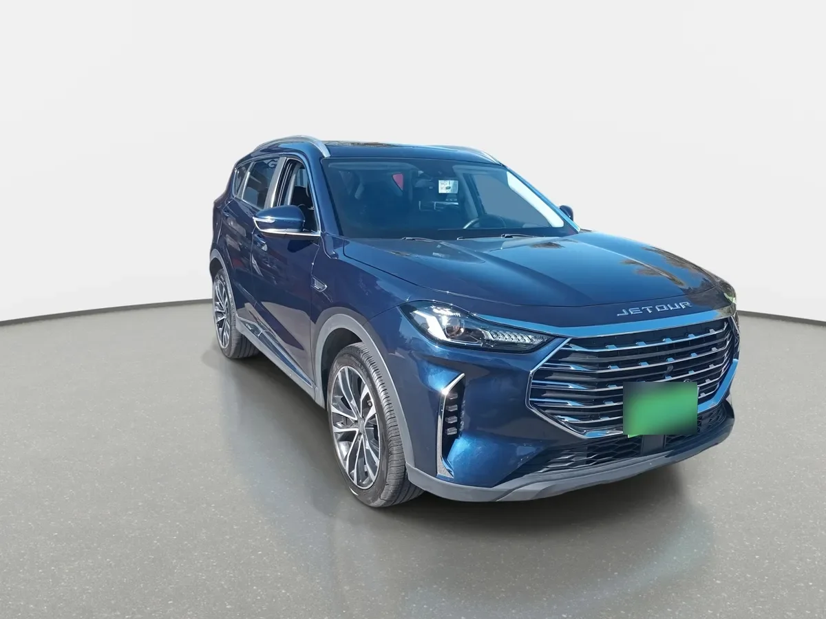 Jetour X70 1.5t Plus 4x2 At 5p año 2024