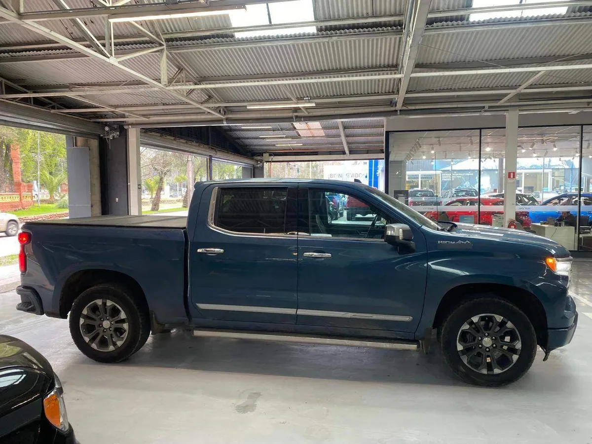 Chevrolet Silverado 3.0 High Country 4x4 At 4p año 2024