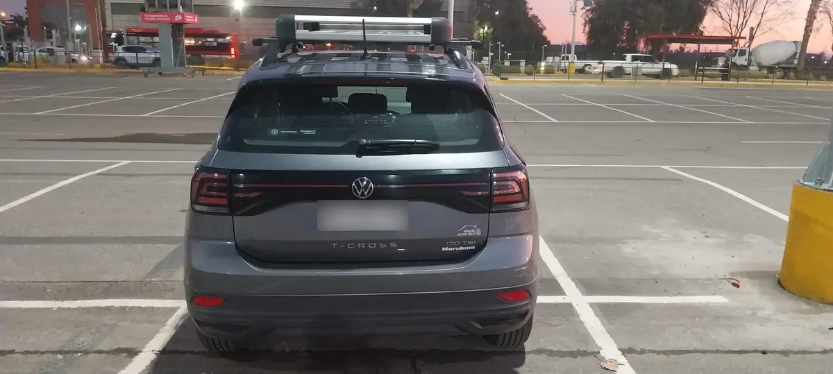 Volkswagen T-Cross 1.0 Tsi Trendline 4x2 Mt5 5p año 2023