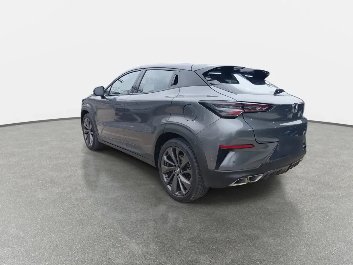 Changan Uni-T 1.5 Elite 4x2 At 5p año 2023