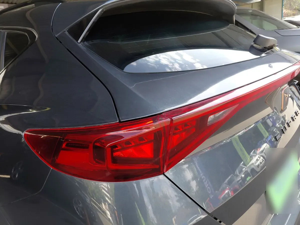 Cupra Formentor 2.0 Tsi 4x2 At 5p año 2025