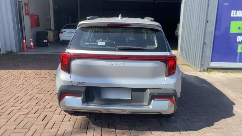 Kia Sonet 1.5 Ex 4x2 6mt 5p año 2025