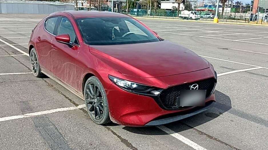 Mazda 3 2.0 V 4x2 Hb 6mt 5p año 2021