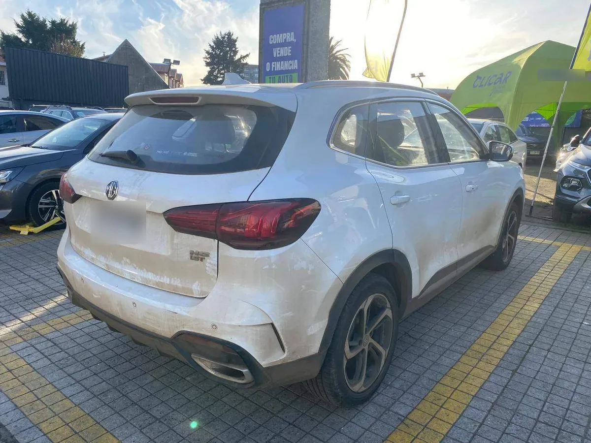 MG Hs 1.5t Dlx 2wd Dct At 5p año 2026