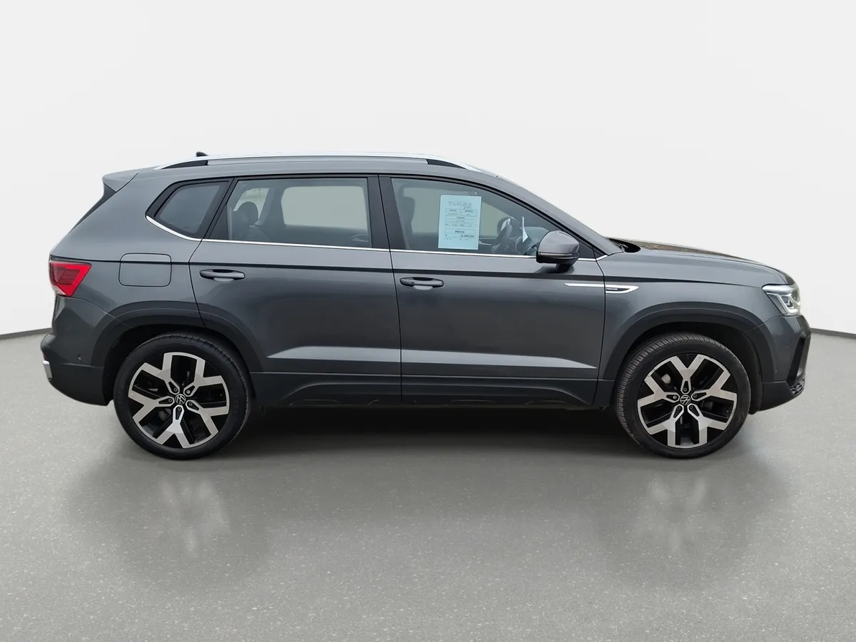Volkswagen Taos 1.4 Tsi Highline 4x2 At 5p año 2024