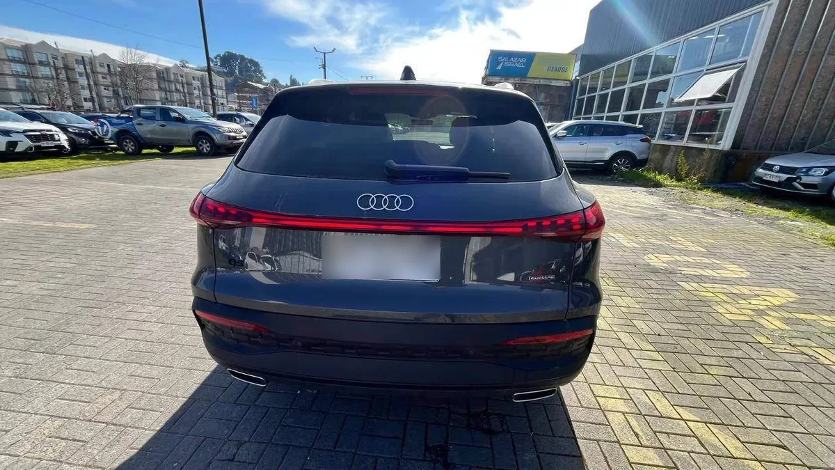 Audi Q5 2.0 Tfsi Quattro Mhev 4x4 At 5p año 2026