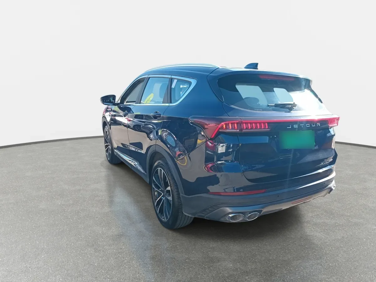 Jetour X70 1.5t Plus 4x2 At 5p año 2024