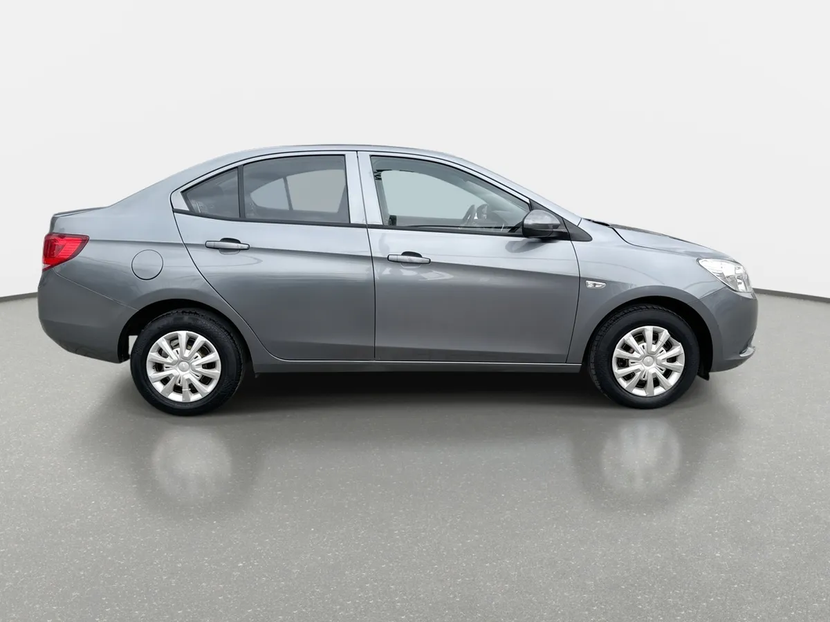 Chevrolet Sail 1.5 Ls 4x2 Mt 4p año 2022