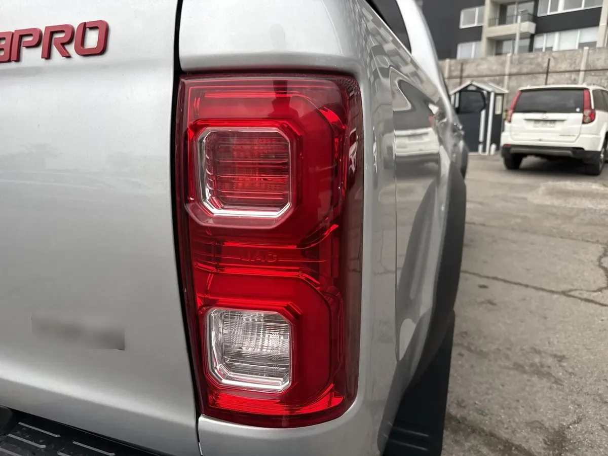 JAC T8 2.0 Advance 4x4 Diesel Mt 4p año 2025