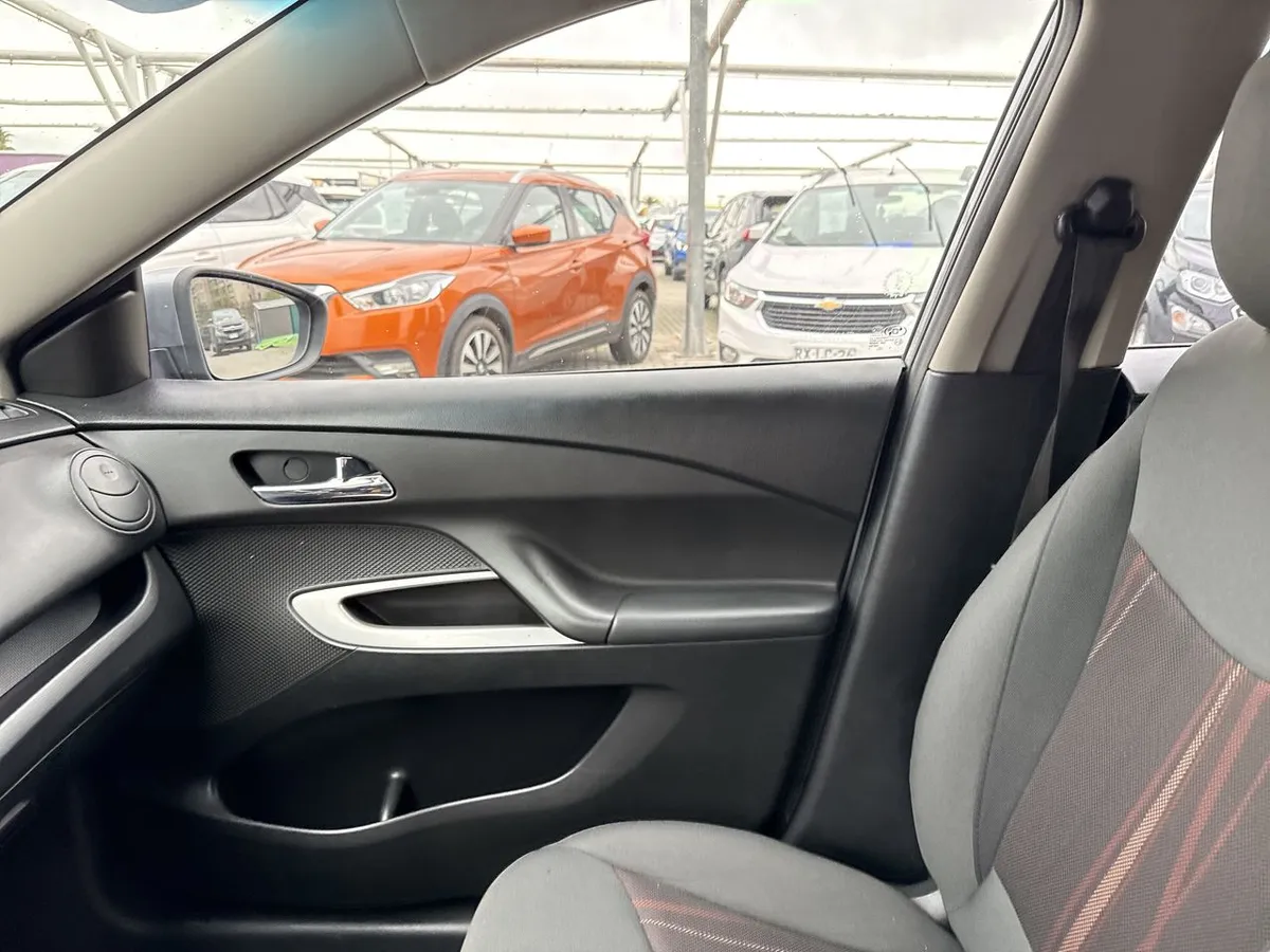 Chevrolet Sail 1.5 Ls 4x2 Mt 4p año 2022