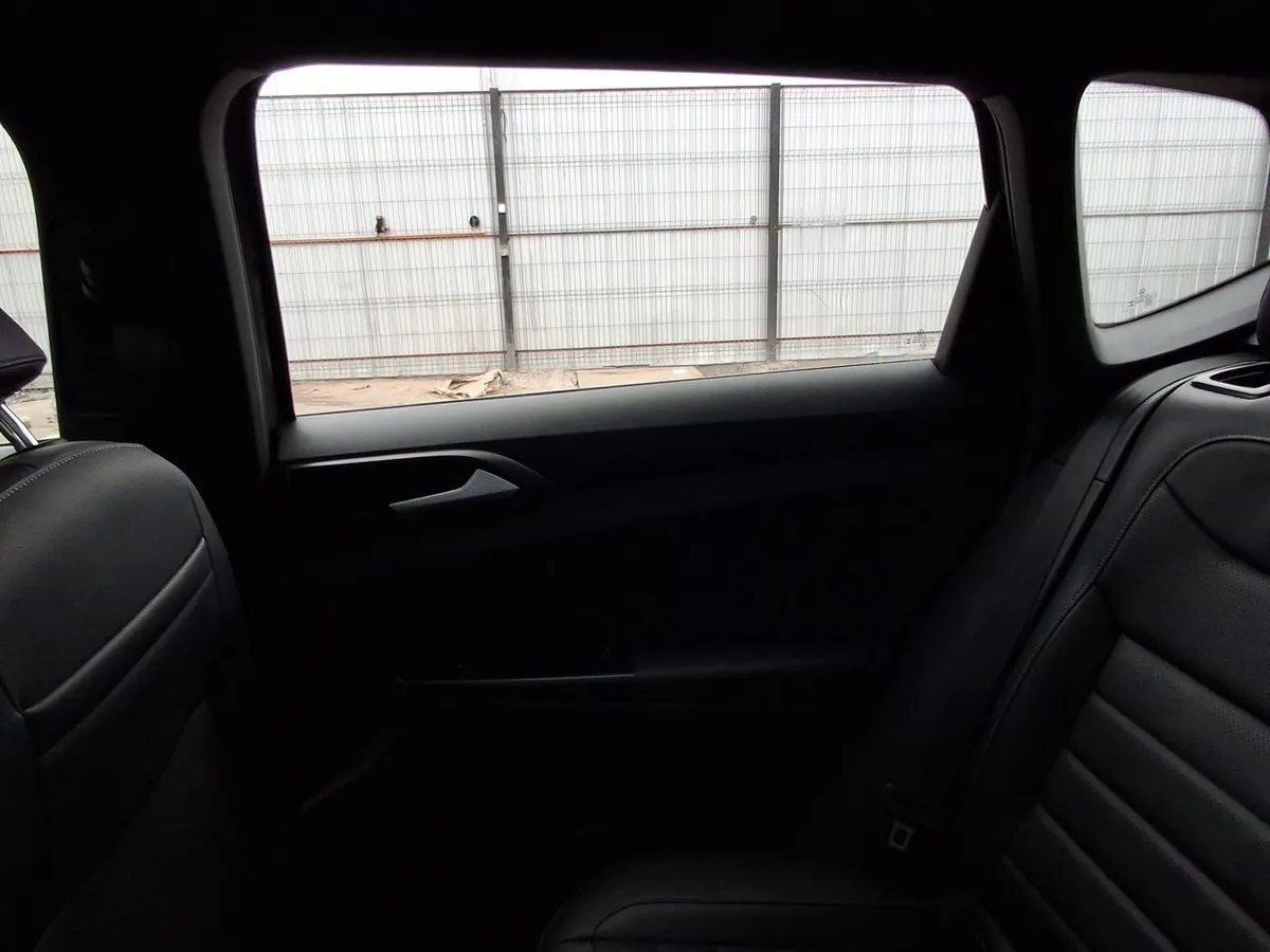 Volkswagen Taos 1.4 Tsi Highline 4x2 At 5p año 2024