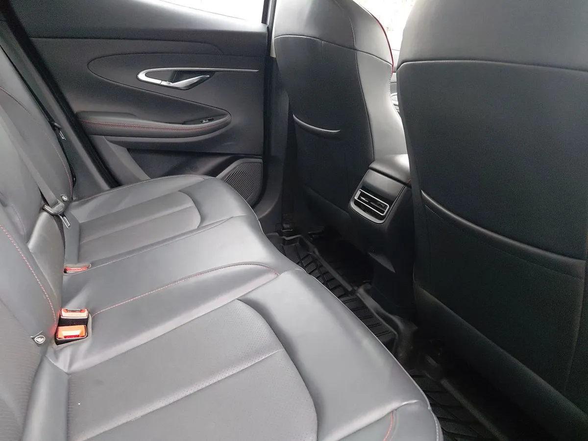 Changan Uni-T 1.5 Elite 4x2 At 5p año 2023