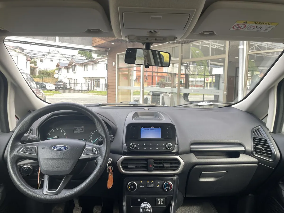 Ford Ecosport 1.5 Se 4x2 Mt 5p año 2018