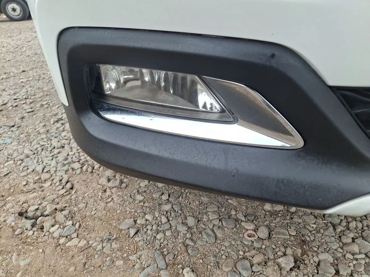 MG Mg Zs 1.5 Std 4x2 Mt 5p año 2023
