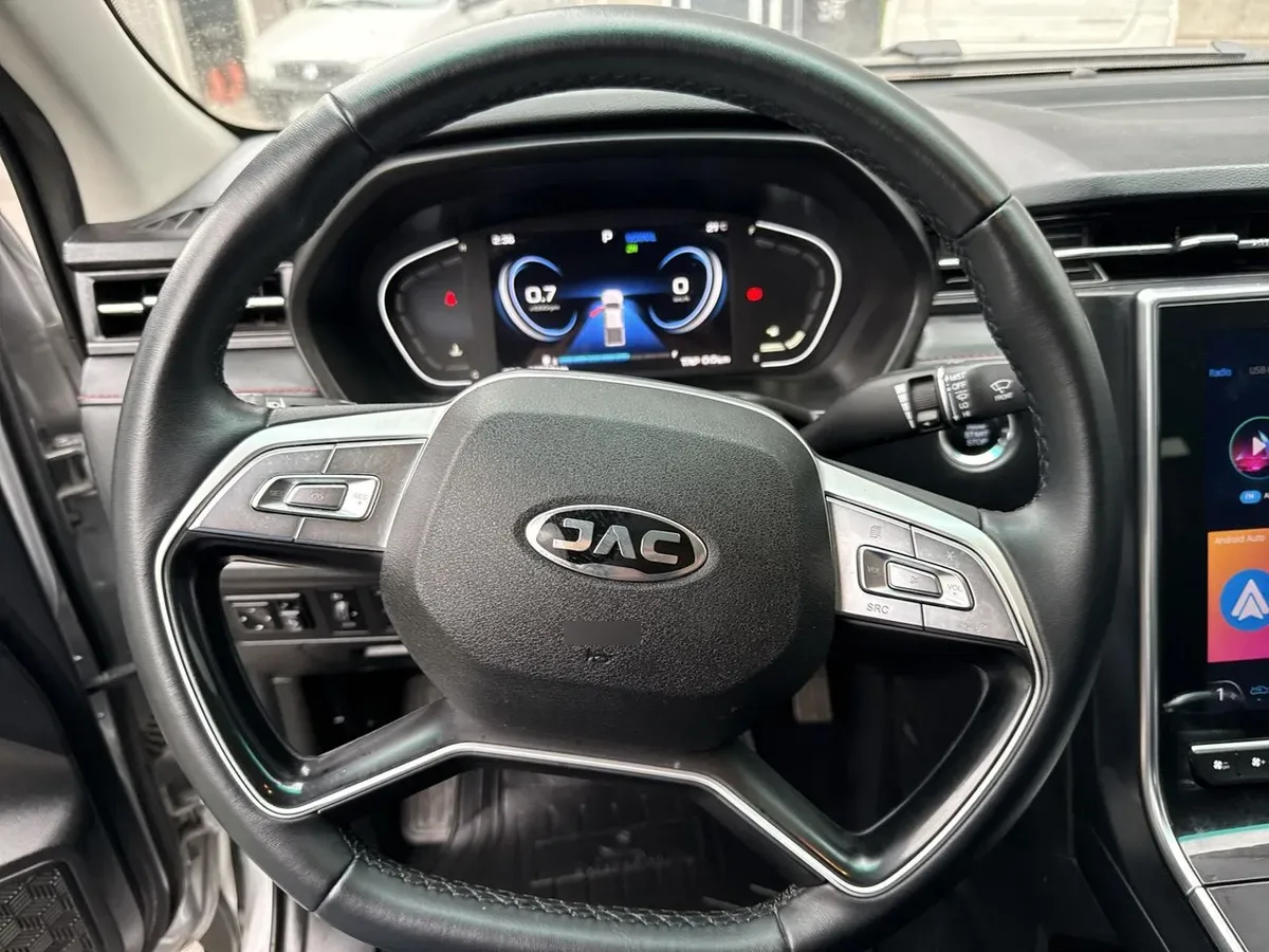 JAC T8 2.0 Advance 4x4 Diesel Mt 4p año 2025