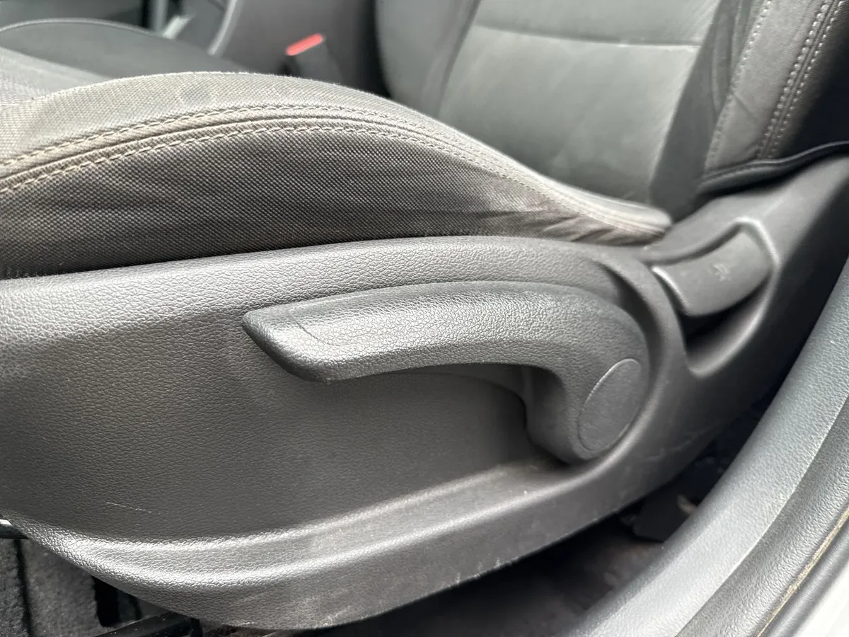 Hyundai Tucson 2.0 Plus Fl 4x2 Mt 5p año 2021