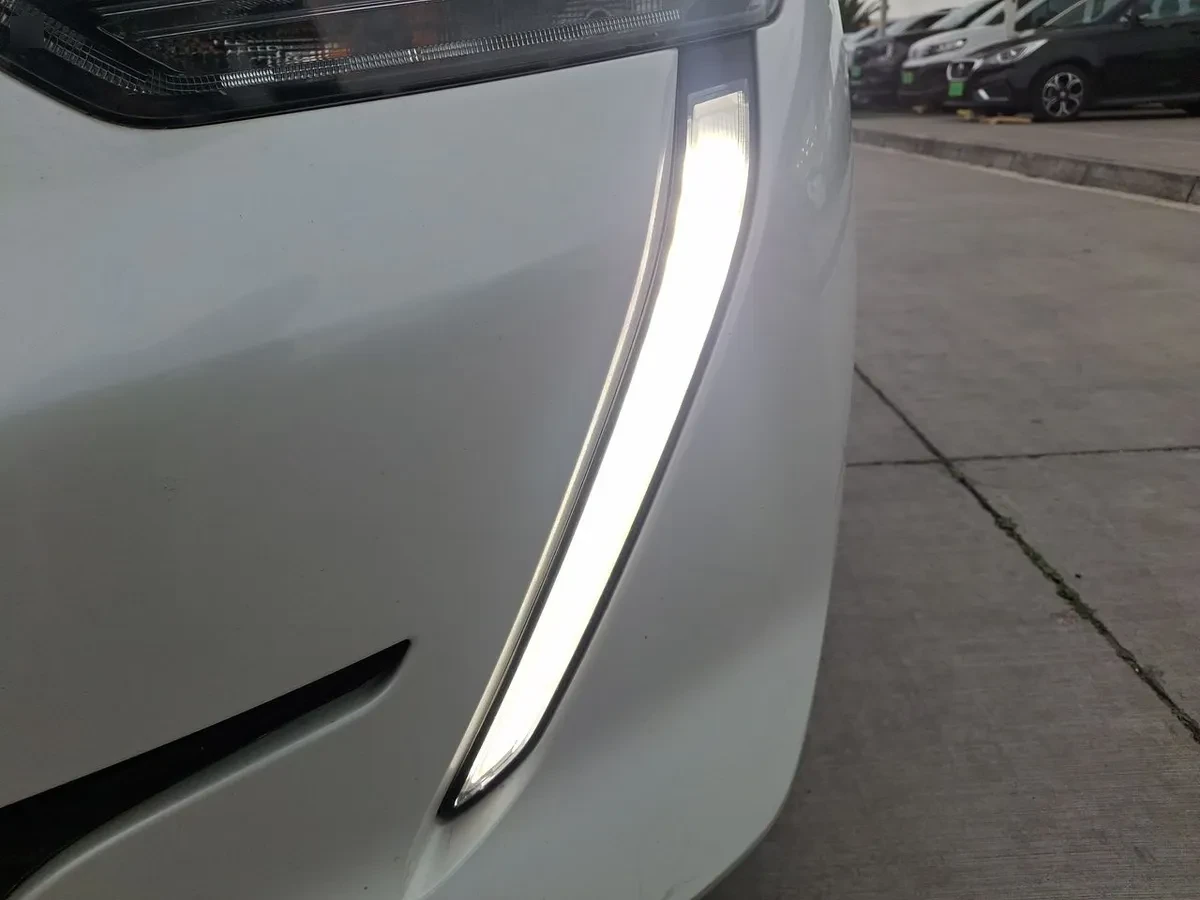 Peugeot 208 1.2 Style Puretech 75 4x2 Mt 5p año 2023