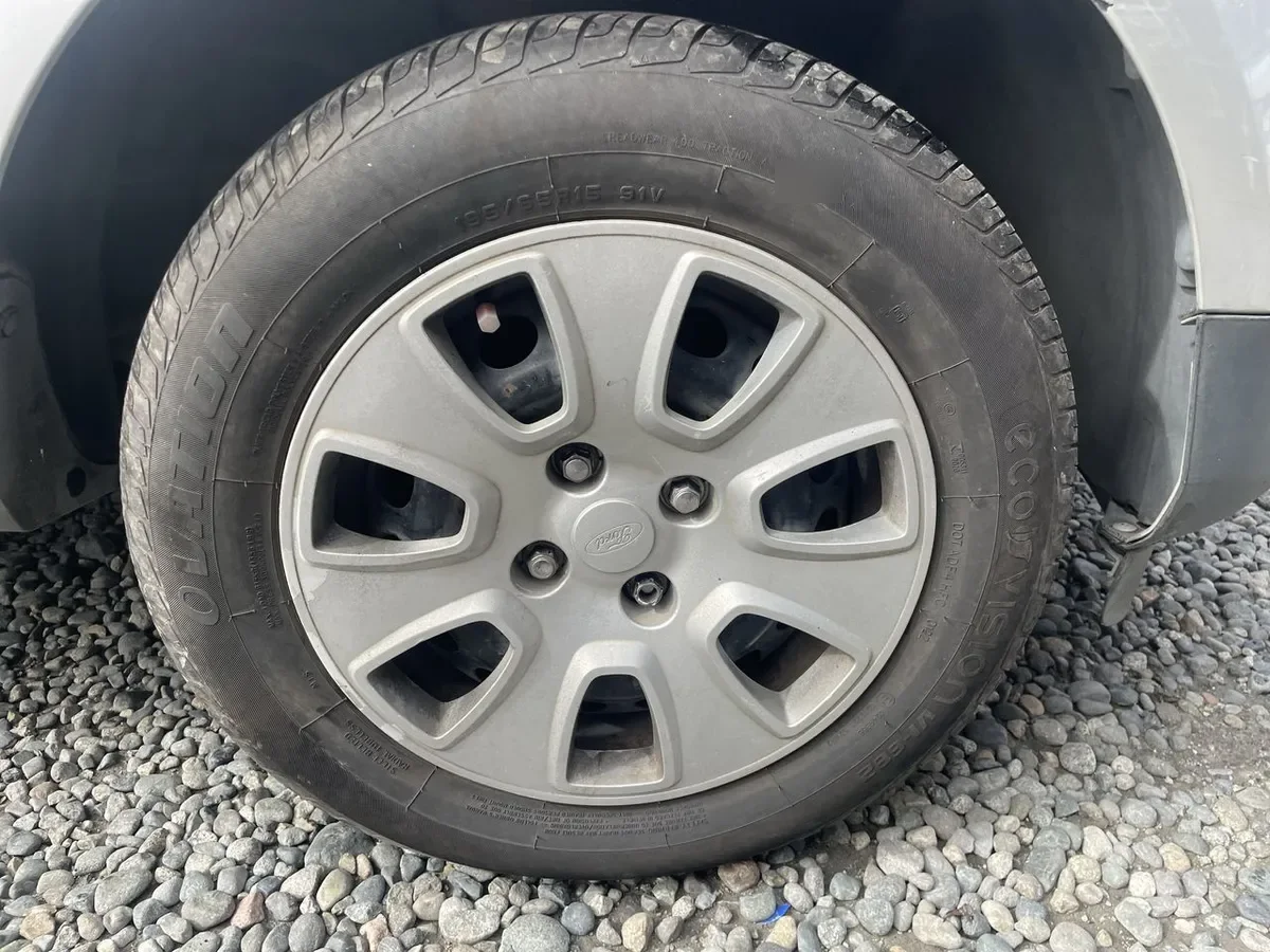 Ford Ecosport 1.5 Se 4x2 Mt 5p año 2018