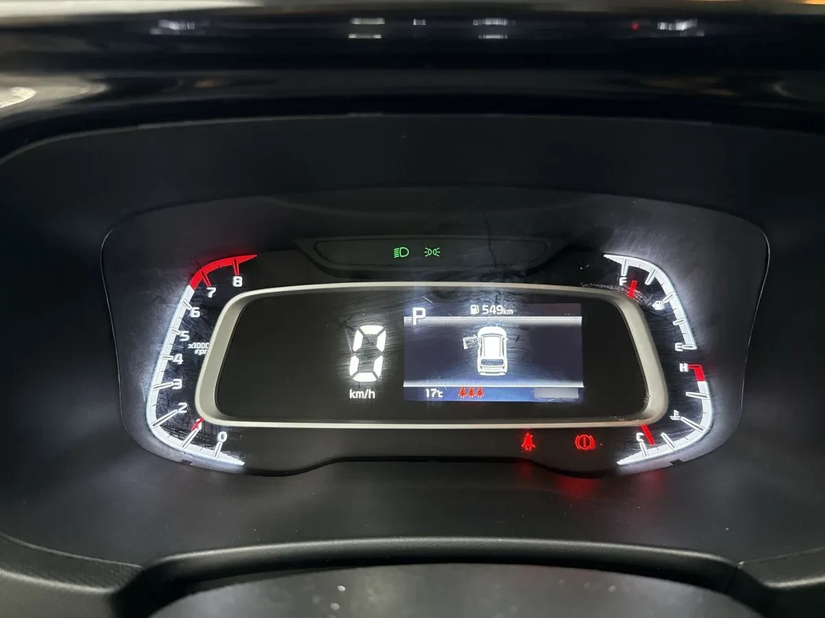 Kia Sonet 1.5 Ex 4x2 Ivt Ri At 5p año 2025