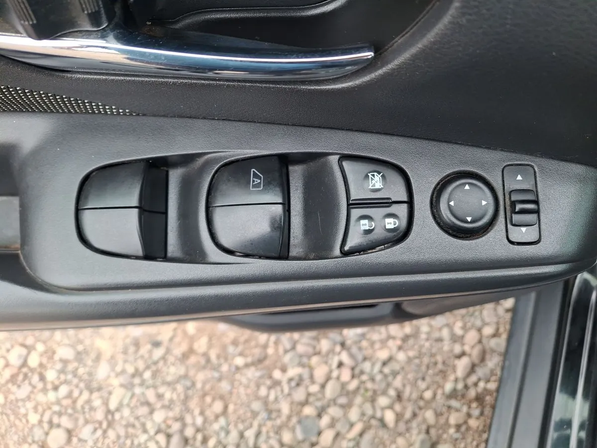 Nissan Kicks 1.6 Advance 4x2 Mt 5p año 2017